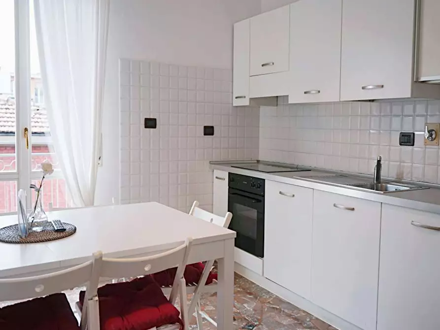 Immagine 5 di Camera in affitto  in Via Santa Croce a Bologna