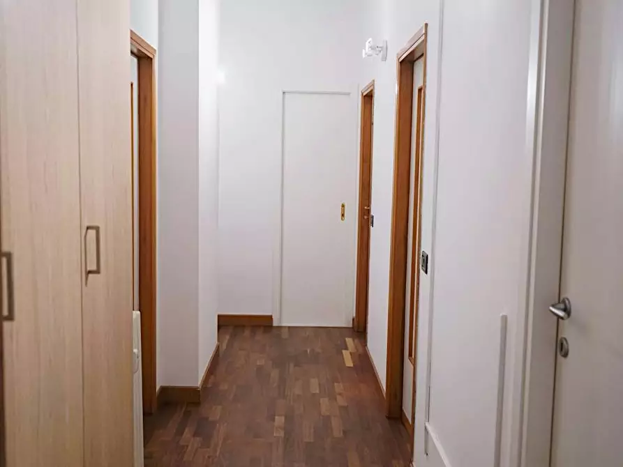 Immagine 10 di Camera in affitto  in Via Santa Croce a Bologna