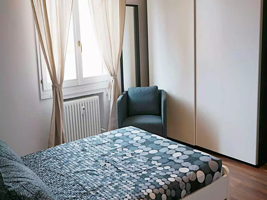 Immagine 2 di Camera in affitto  in Via Santa Croce a Bologna