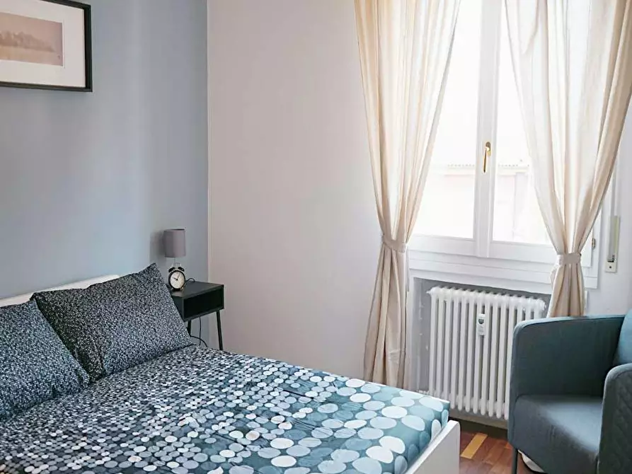 Immagine 7 di Camera in affitto  in Via Santa Croce a Bologna