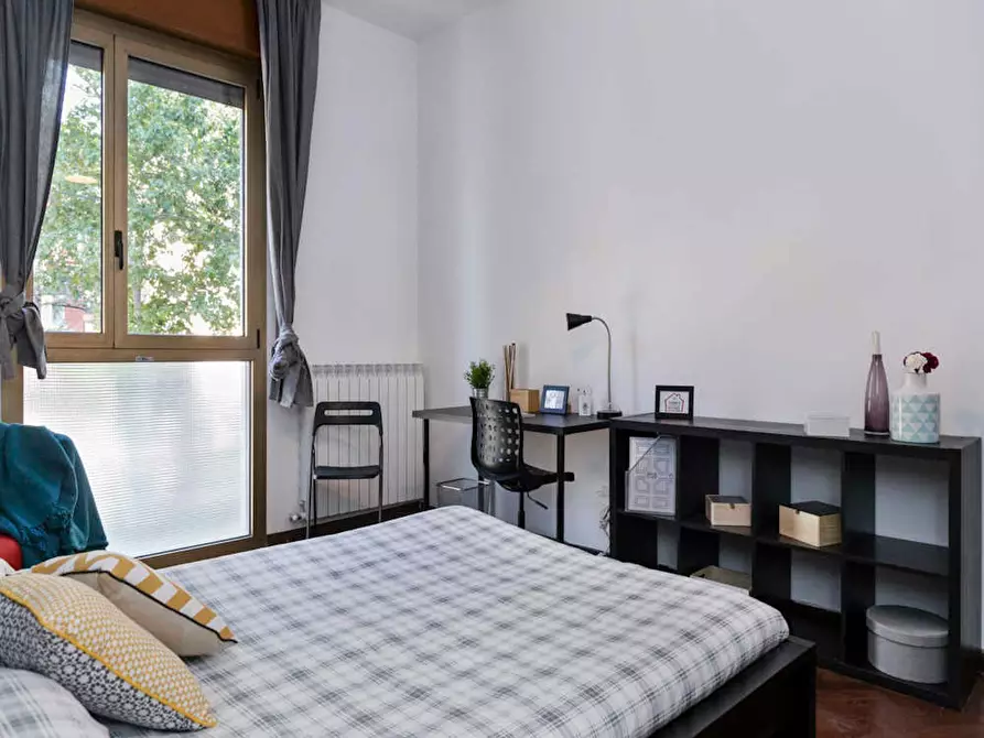 Immagine 1 di Camera in affitto  in Viale Giovanni Vicini a Bologna