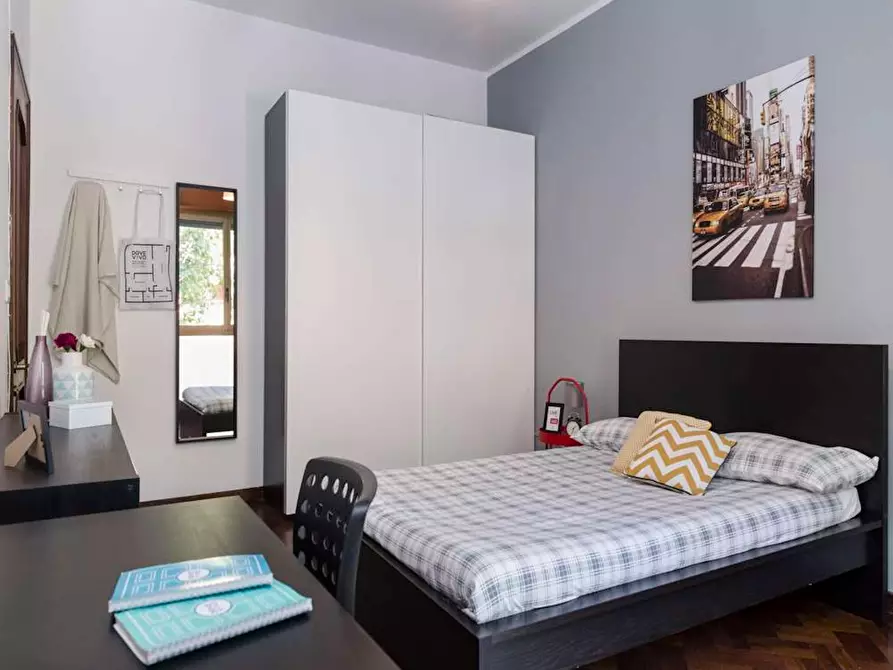 Immagine 3 di Camera in affitto  in Viale Giovanni Vicini a Bologna