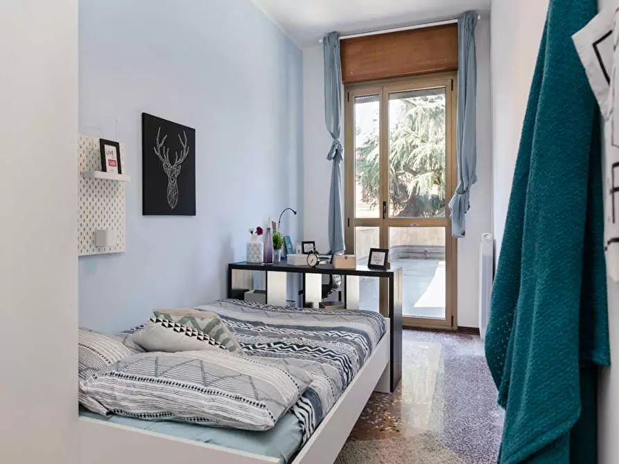Immagine 7 di Camera in affitto  in Viale Giovanni Vicini a Bologna