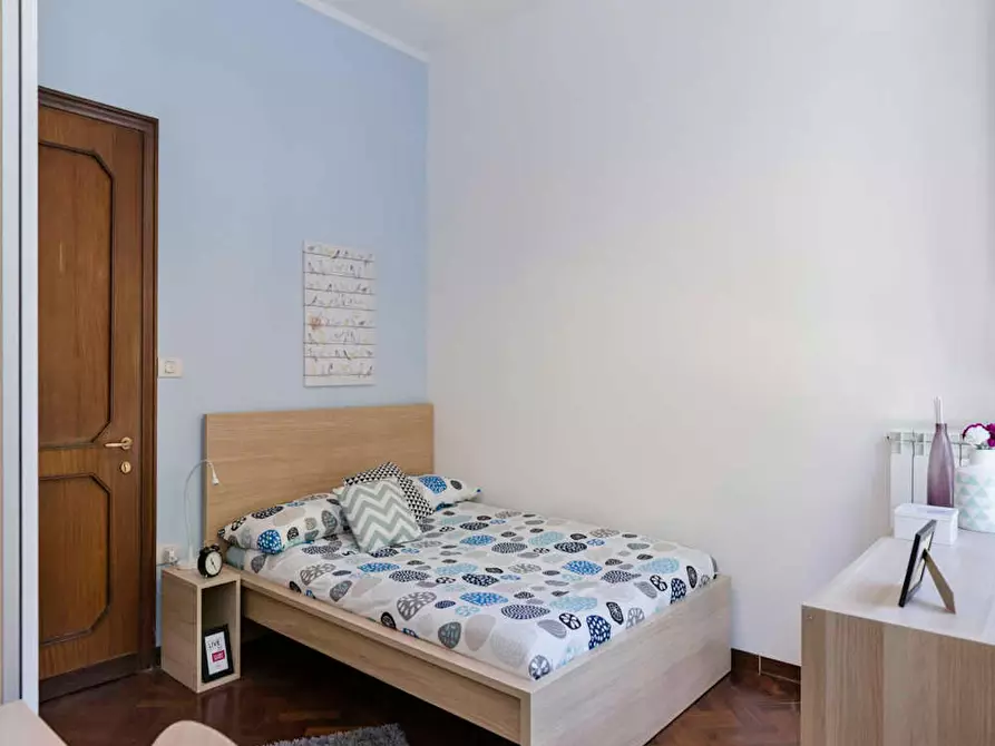 Immagine 3 di Camera in affitto  in Viale Giovanni Vicini a Bologna