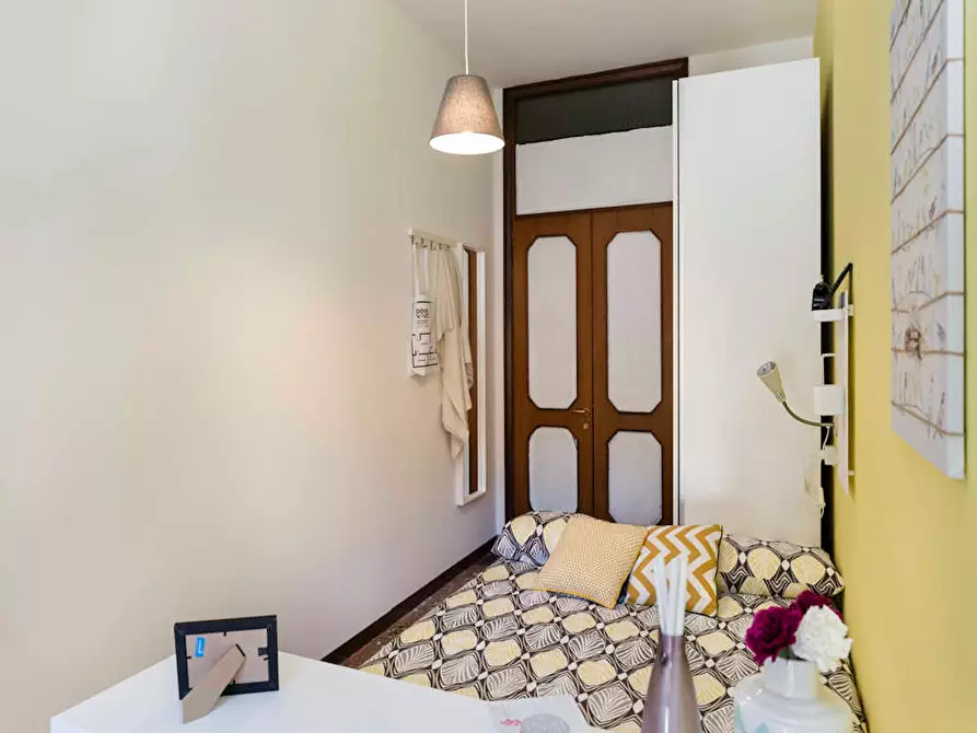 Immagine 6 di Camera in affitto  in Viale Giovanni Vicini a Bologna