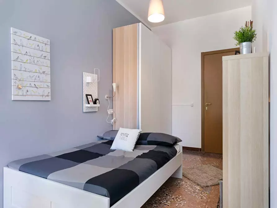 Immagine 4 di Camera in affitto  in Viale Giovanni Vicini a Bologna