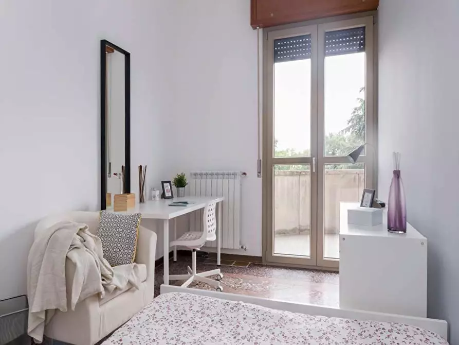 Immagine 5 di Camera in affitto  in Viale Giovanni Vicini a Bologna