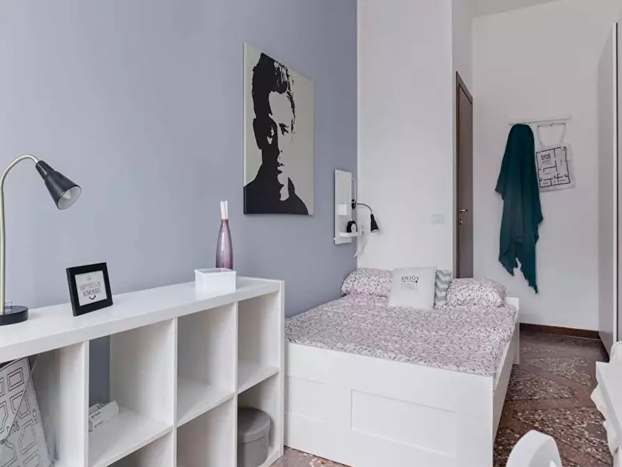 Immagine 1 di Camera in affitto  in Viale Giovanni Vicini a Bologna