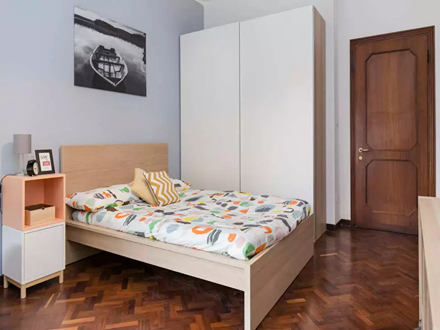 Immagine 1 di Camera in affitto  in Viale Giovanni Vicini a Bologna