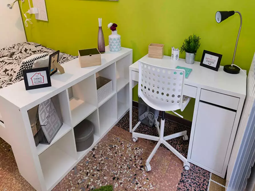 Immagine 2 di Camera in affitto  in Viale Giovanni Vicini a Bologna