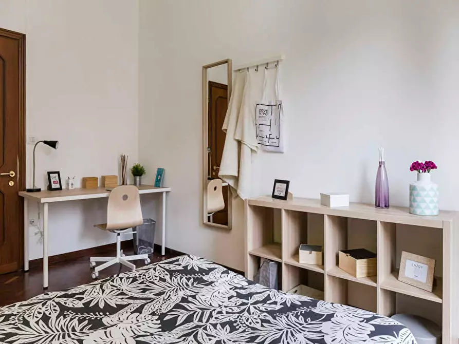 Immagine 3 di Camera in affitto  in Viale Giovanni Vicini a Bologna