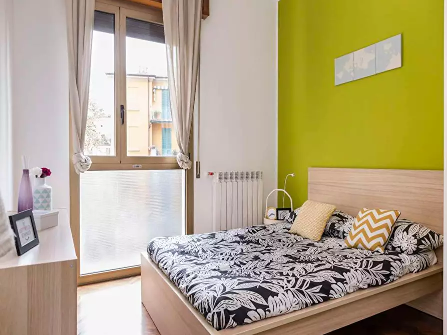 Immagine 1 di Camera in affitto  in Viale Giovanni Vicini a Bologna