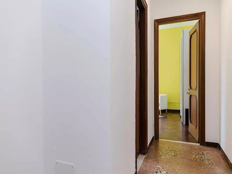 Immagine 7 di Camera in affitto  in Viale Giovanni Vicini a Bologna