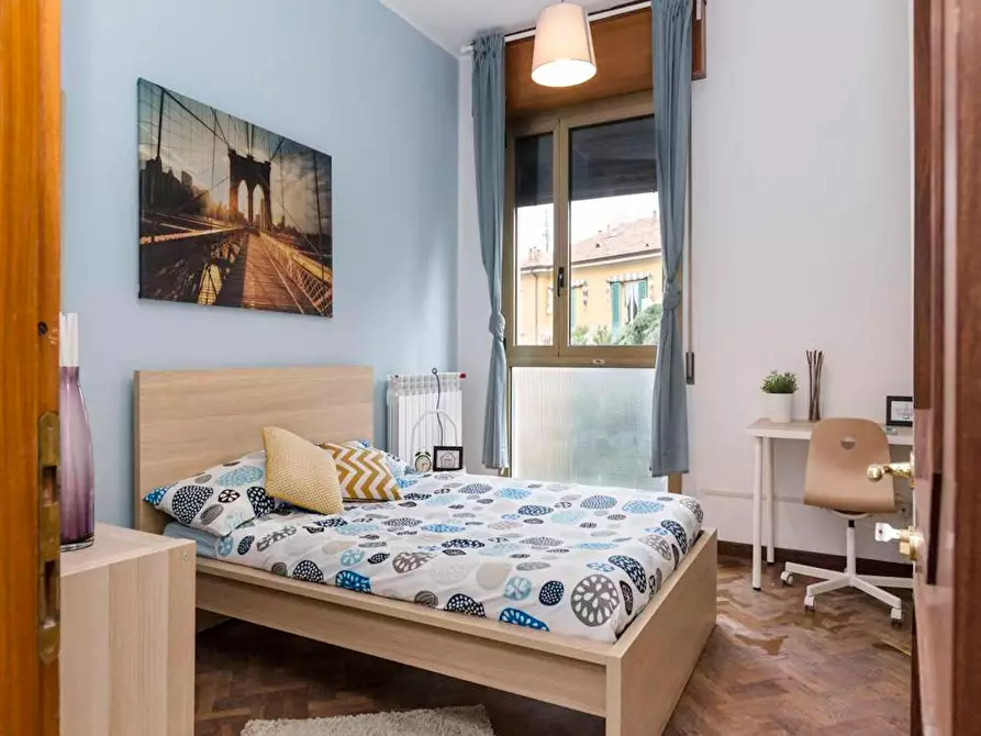 Immagine 1 di Camera in affitto  in Viale Giovanni Vicini a Bologna