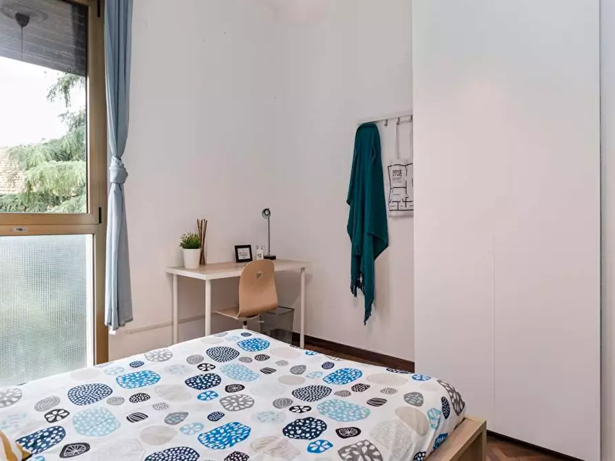 Immagine 4 di Camera in affitto  in Viale Giovanni Vicini a Bologna