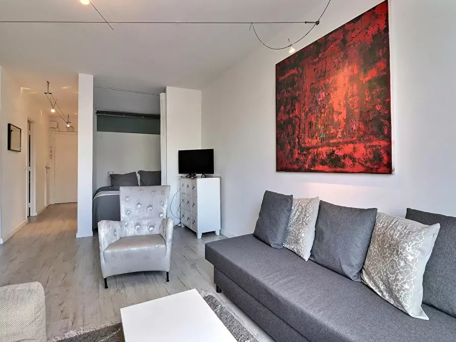 Immagine 4 di Appartamento in affitto  in Rue Charcot a Neuilly-sur-Seine