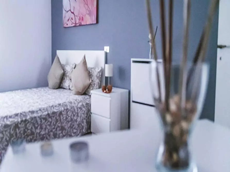 Immagine 6 di Camera in affitto  in Via Guido Guarini Matteucci a Milano