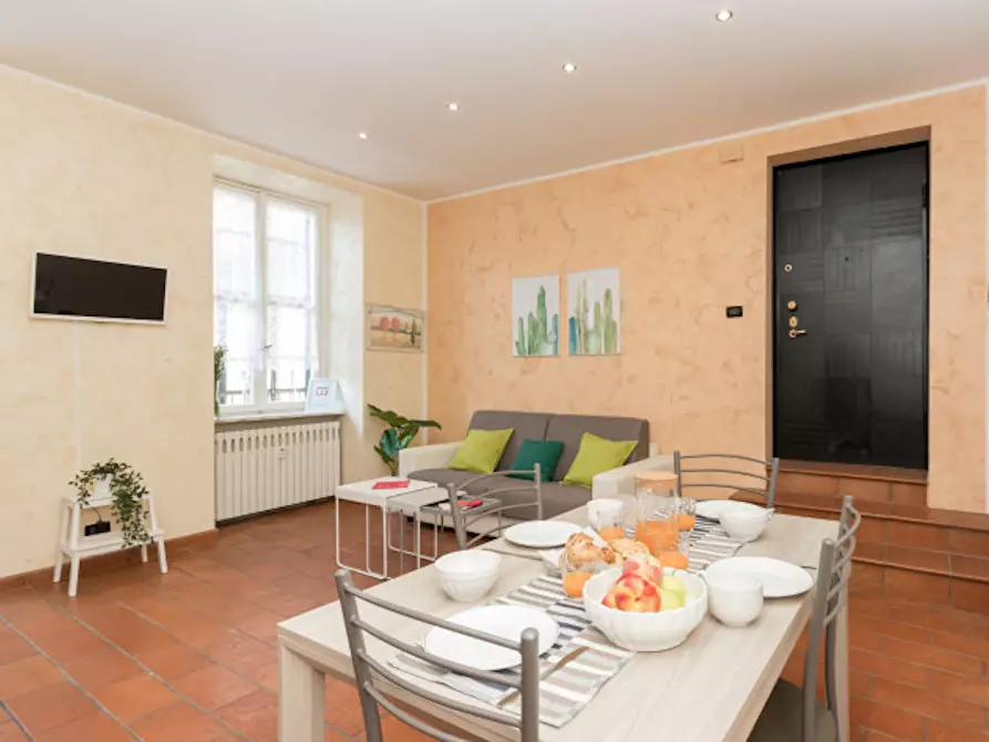 Immagine 2 di Appartamento in affitto  in Via Camillo Benso di Cavour a Torino