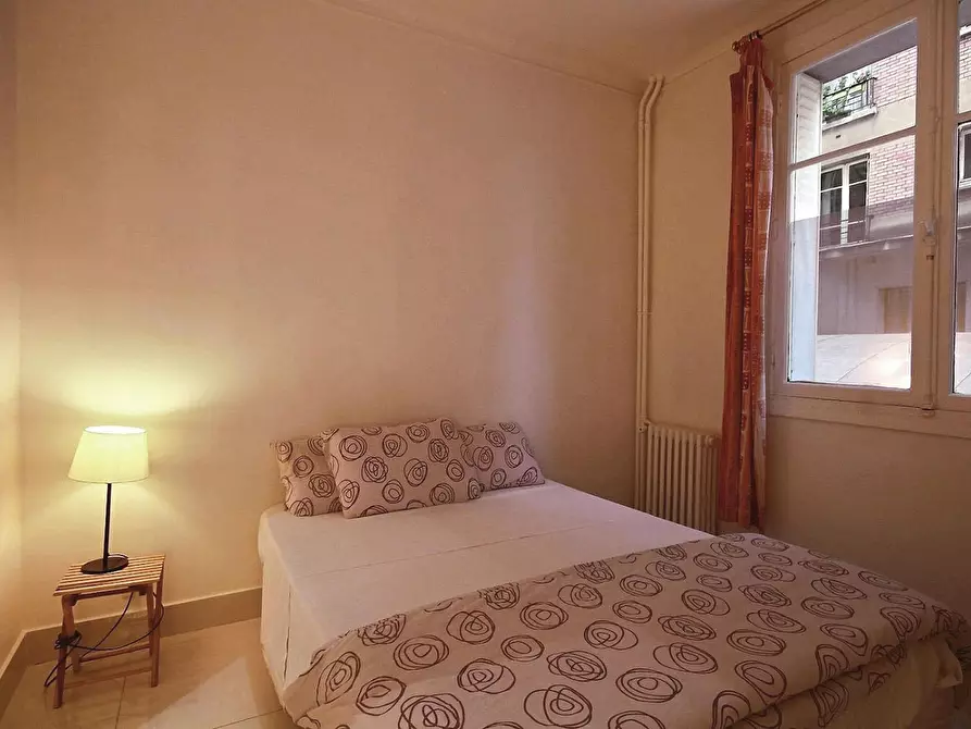 Immagine 10 di Appartamento in affitto  in Rue de Musset a Paris 16
