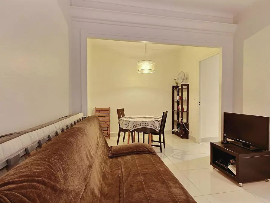 Immagine 6 di Appartamento in affitto  in Rue de Musset a Paris 16