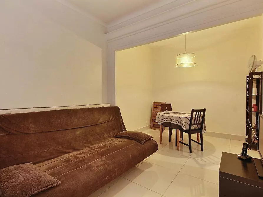 Immagine 2 di Appartamento in affitto  in Rue de Musset a Paris 16