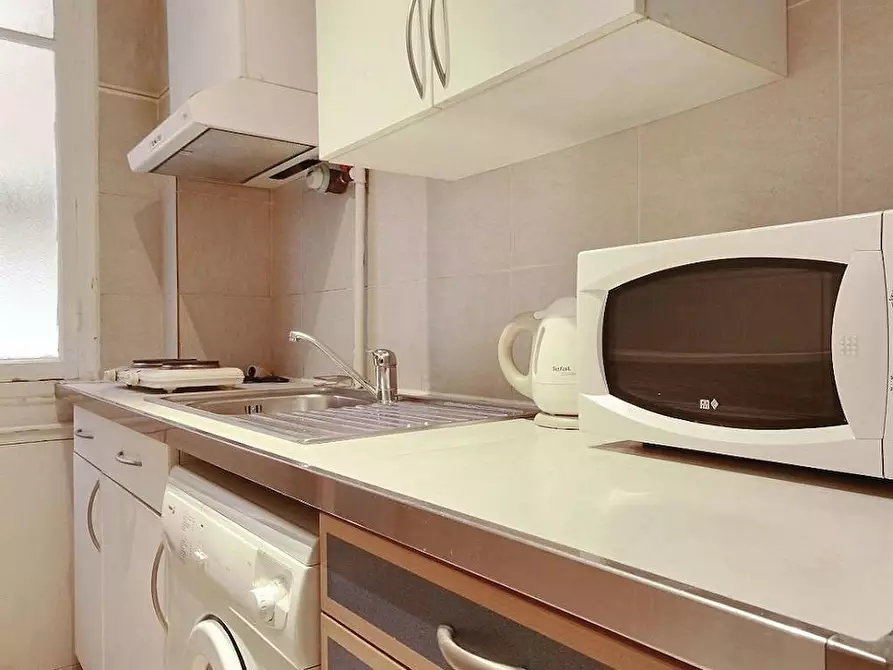 Immagine 8 di Appartamento in affitto  in Rue de Musset a Paris 16