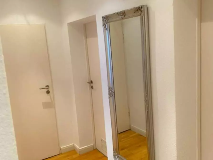 Immagine 5 di Camera in affitto  in Staufenstraße a Frankfurt am Main