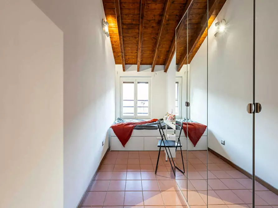 Immagine 2 di Camera in affitto  in Via Jacopo della Quercia a Milano