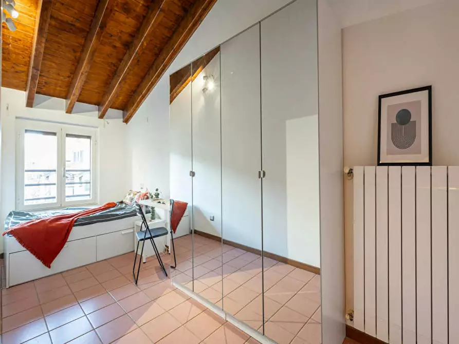 Immagine 1 di Camera in affitto  in Via Jacopo della Quercia a Milano