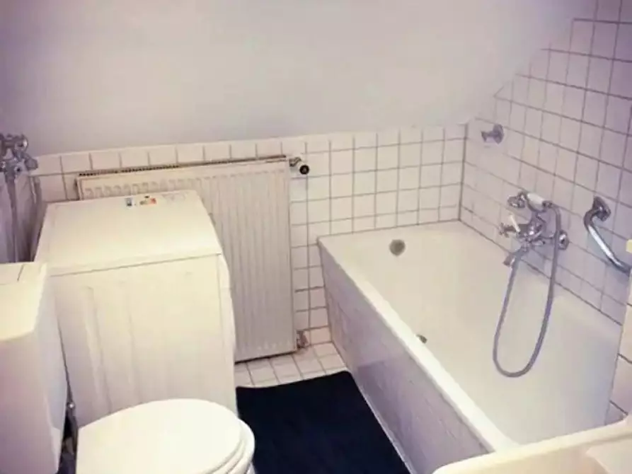 Immagine 6 di Camera in affitto  in Staufenstraße a Frankfurt am Main