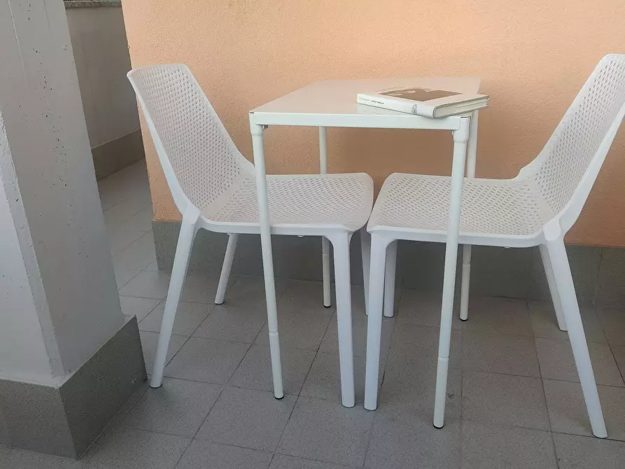 Immagine 3 di Camera in affitto  in Via 25 Aprile a Carugate