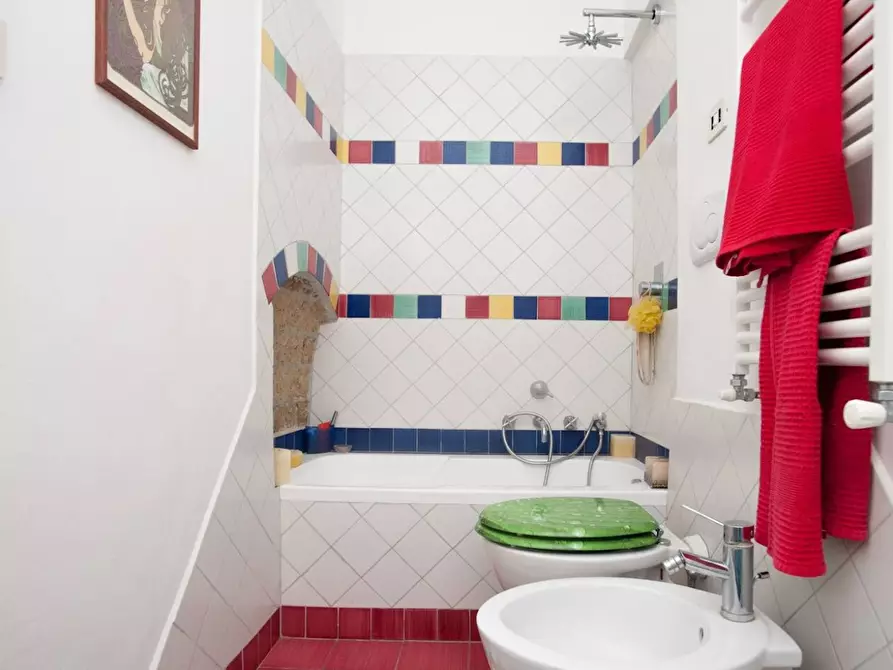 Immagine 10 di Camera in affitto  in Via della Torretta a Tuscania