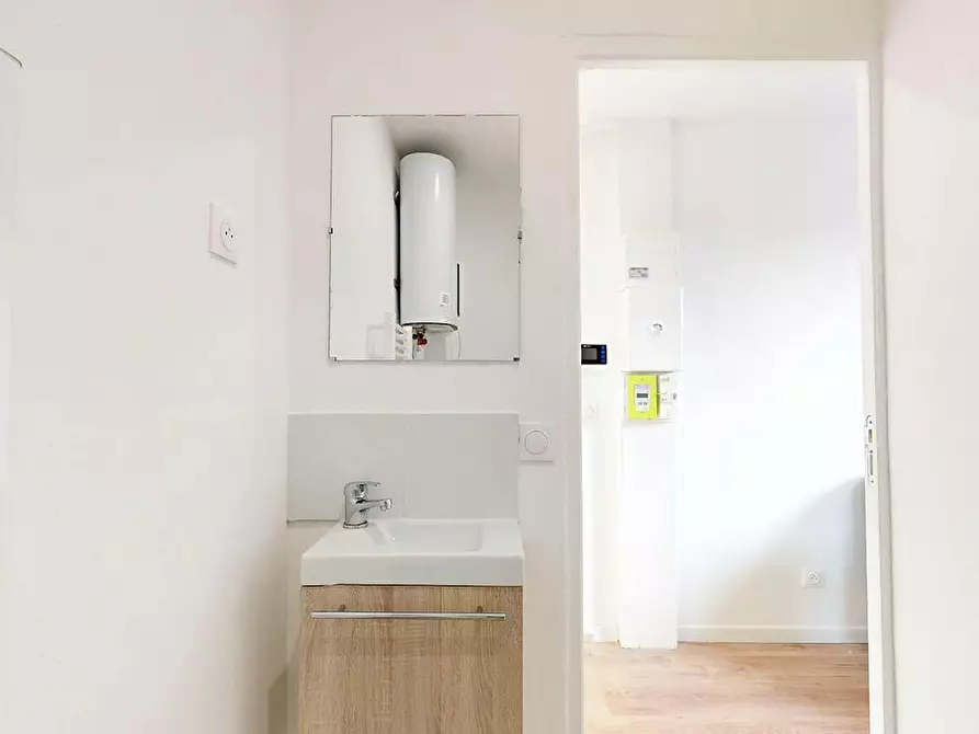 Immagine 8 di Appartamento in affitto  in Rue du Marais de Lomme a Lille