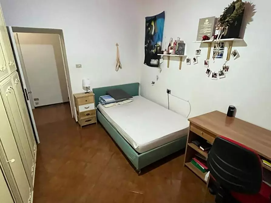 Immagine 2 di Camera in affitto  in Borgo Trinità a Parma