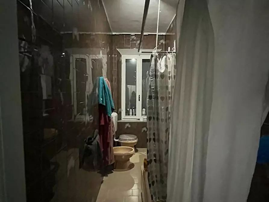 Immagine 7 di Camera in affitto  in Borgo Trinità a Parma