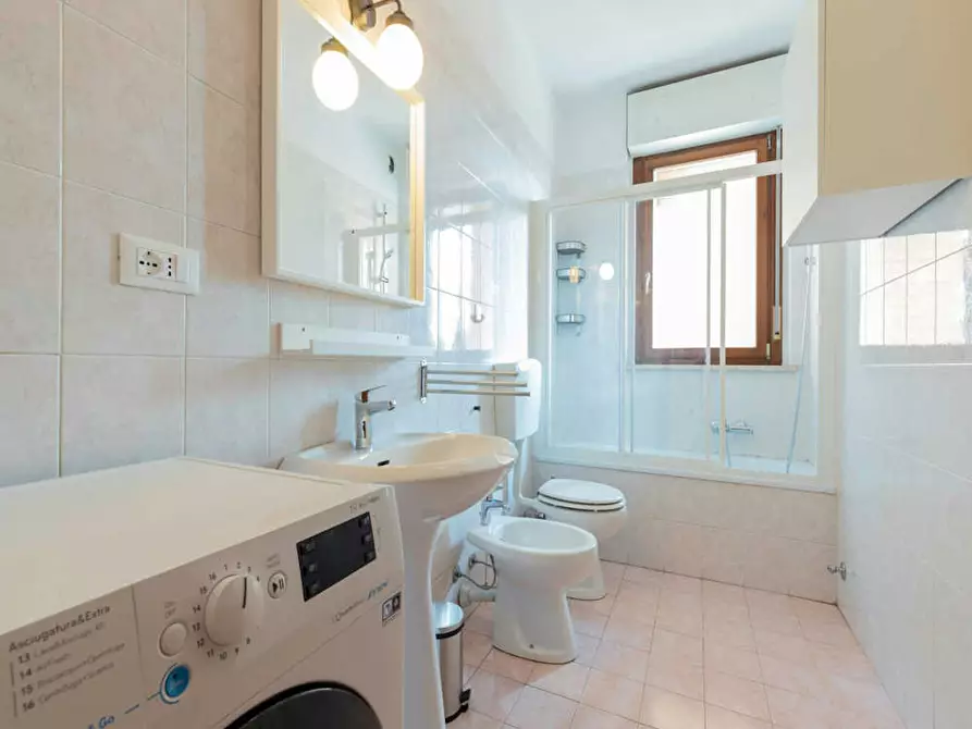 Immagine 8 di Camera in affitto  in Strada del Fortino a Torino