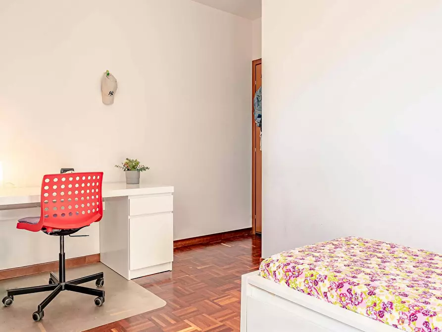 Immagine 4 di Camera in affitto  in Via Luigi Ornato a Milano