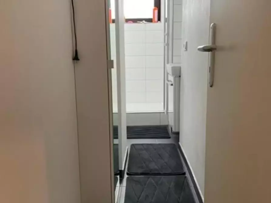 Immagine 8 di Camera in affitto  in Hochstraße a Frankfurt am Main
