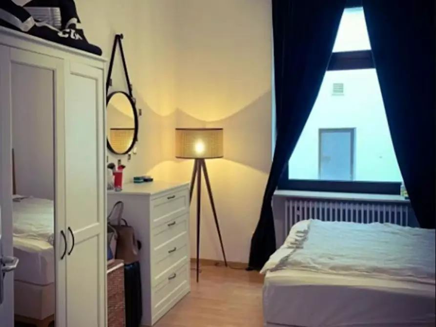 Immagine 3 di Camera in affitto  in Hochstraße a Frankfurt am Main