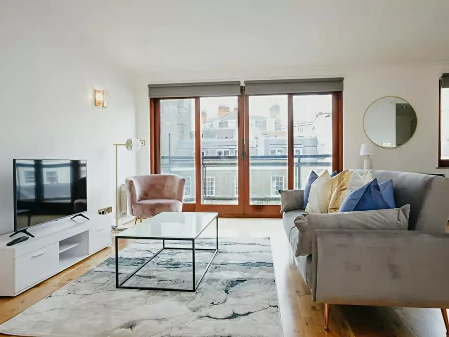 Immagine 8 di Appartamento in affitto  in Brook's Mews a 