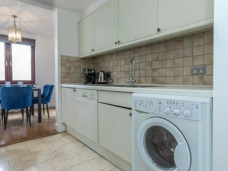 Immagine 4 di Appartamento in affitto  in Brook's Mews a 