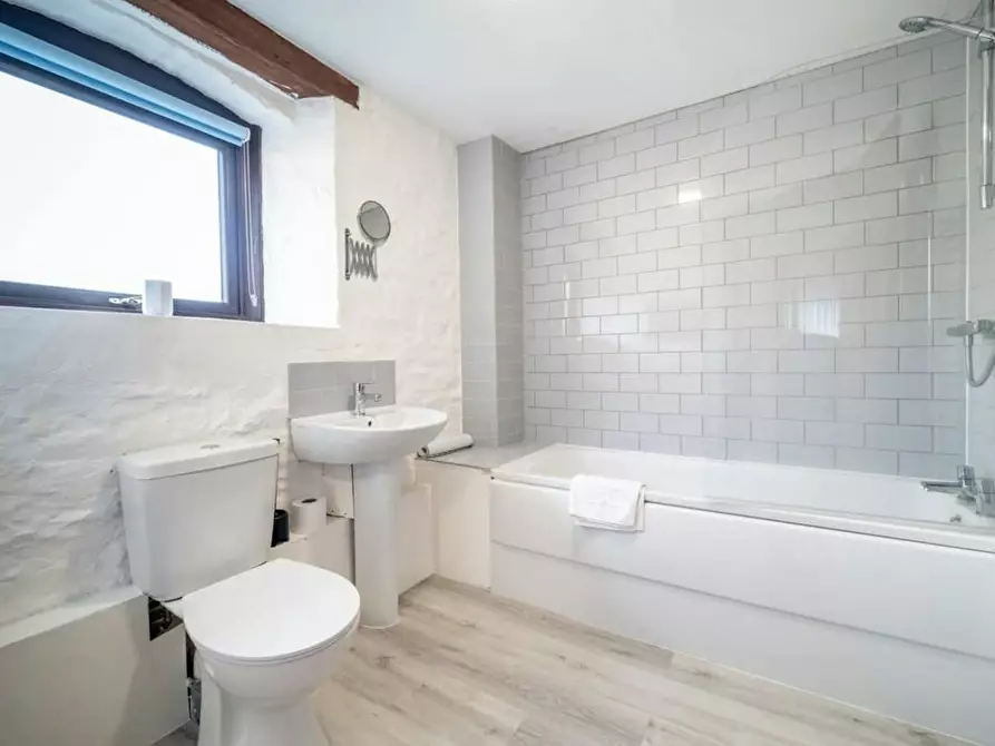 Immagine 8 di Casa indipendente in affitto  in Summerleaze a Rogiet