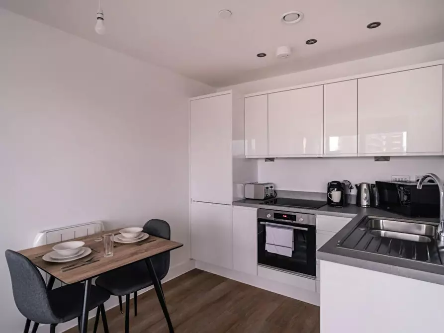 Immagine 5 di Appartamento in affitto  in Talbot Road a Manchester