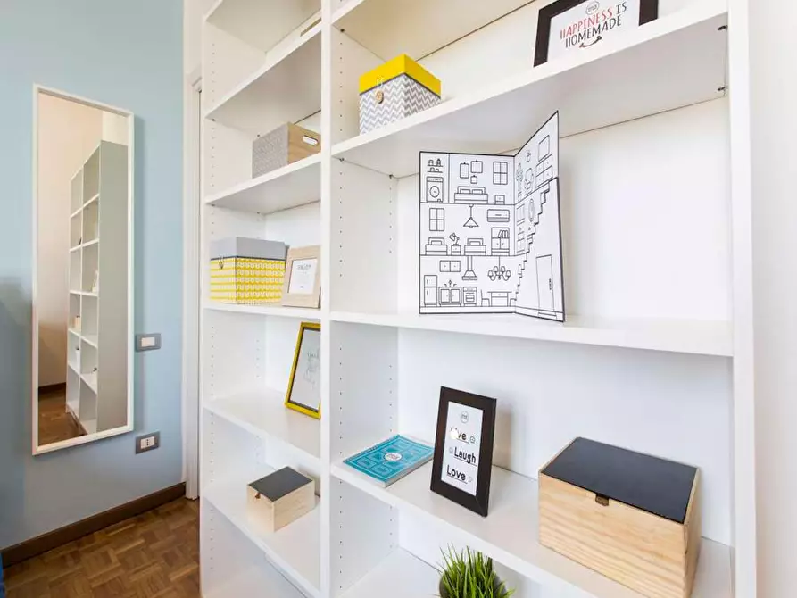 Immagine 9 di Camera in affitto  in Via dei Mandorli a Buccinasco