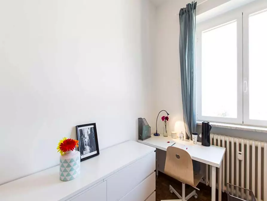 Immagine 8 di Camera in affitto  in Via dei Mandorli a Buccinasco