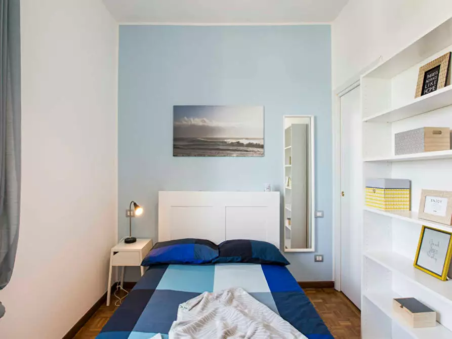 Immagine 9 di Camera in affitto  in Via dei Mandorli a Buccinasco