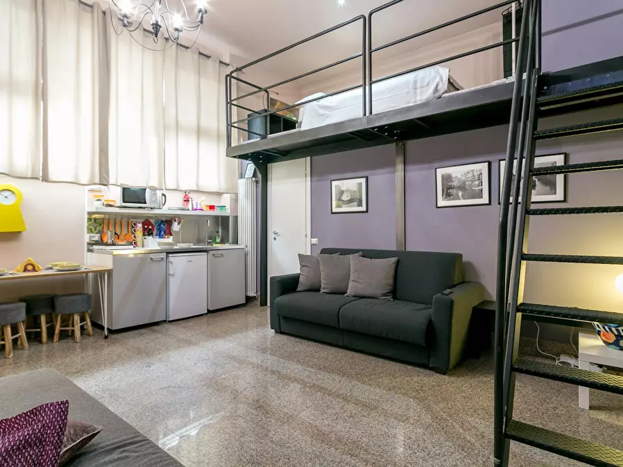 Immagine 2 di Appartamento in affitto  in Via Giovanni Battista Sammartini a Milano