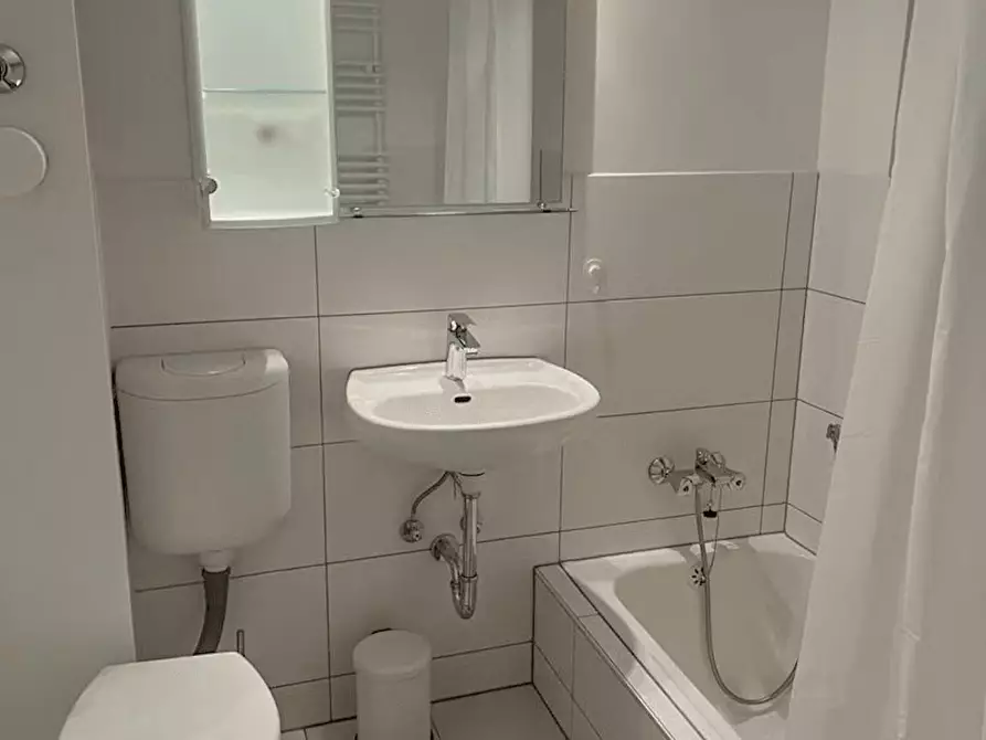 Immagine 6 di Camera in affitto  in Konstanzer Straße a Berlin