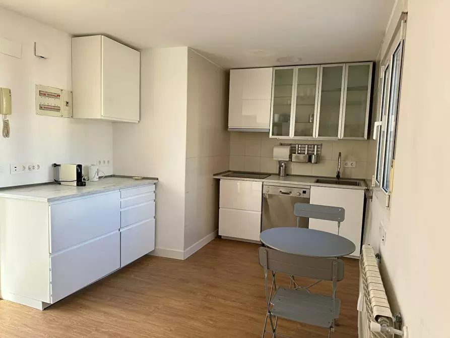 Immagine 9 di Appartamento in affitto  in Calle de Alfonso X a Madrid