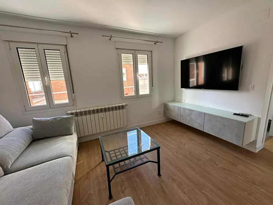 Immagine 6 di Appartamento in affitto  in Calle de Alfonso X a Madrid